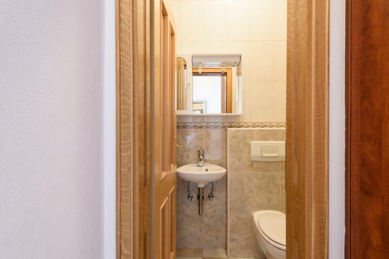 Apartments Kaskada Марина Екстериор снимка