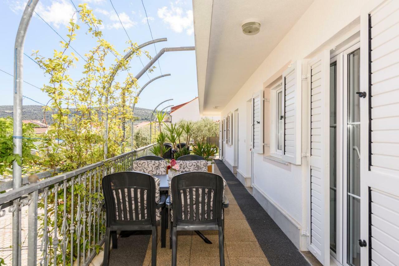 Apartments Kaskada Марина Екстериор снимка
